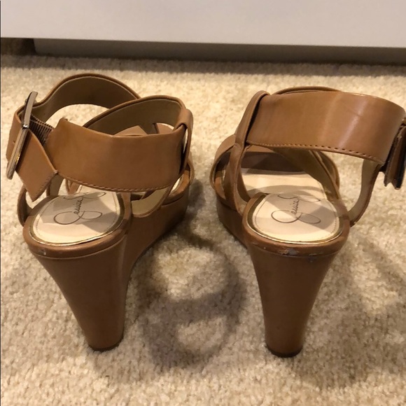 Jessica Simpson - Tan leather wedge heels - sz 8 - Picture 6 of 6